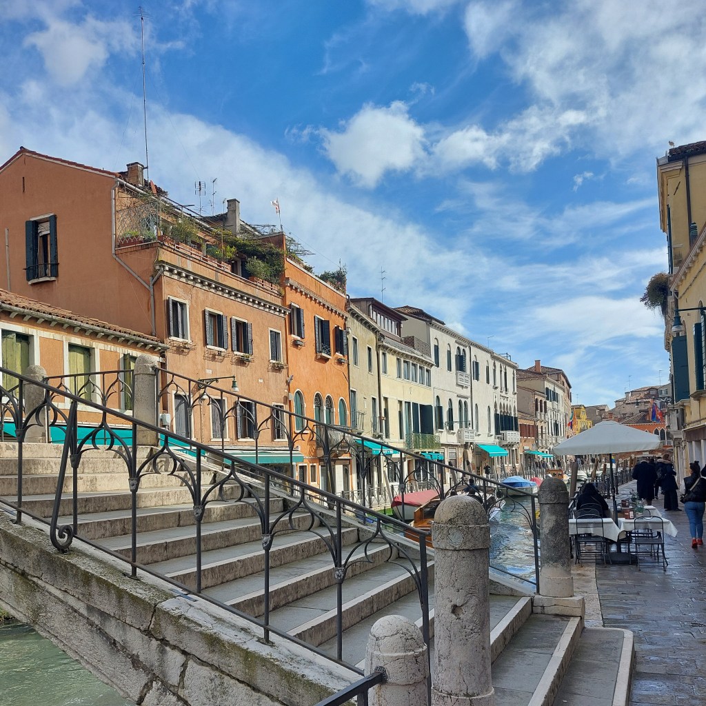 Solliciteren om stewardess te worden: Deel 3 – De Engelse test en het&nbsp;groepsonderdeel